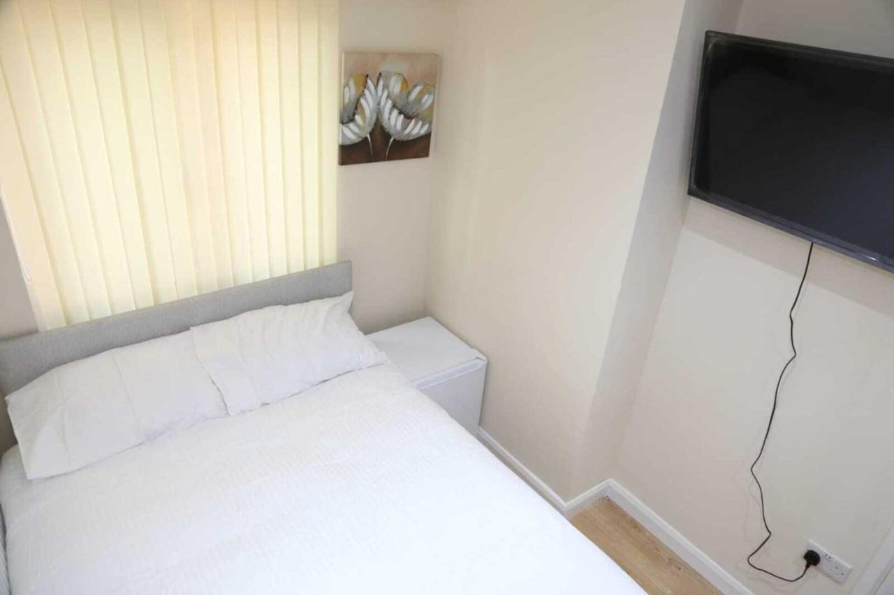 Hébergement de vacances Budget 4-bedrooms In Thamesmead *