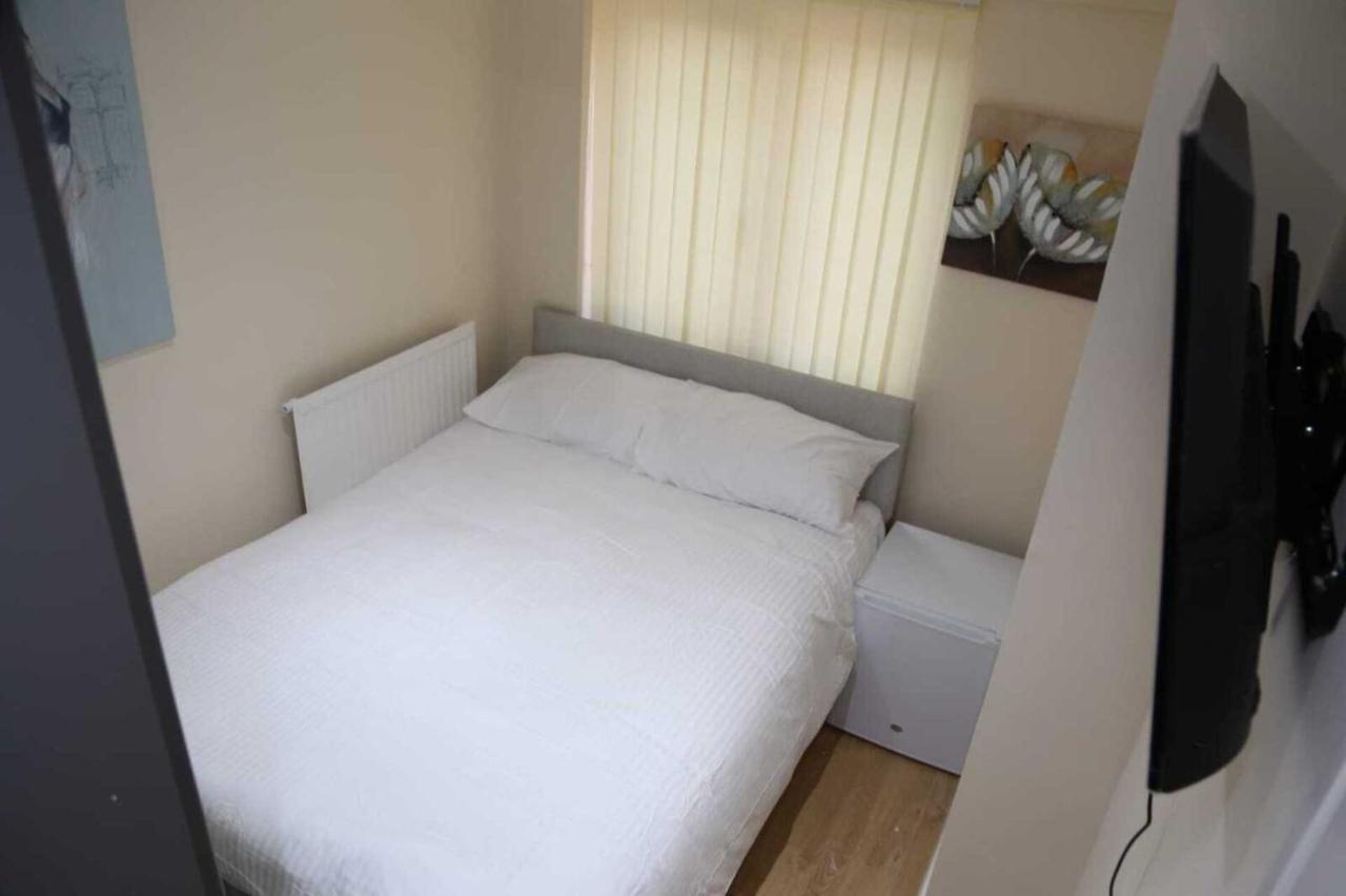 Hébergement de vacances Budget 4-bedrooms In Thamesmead Londres