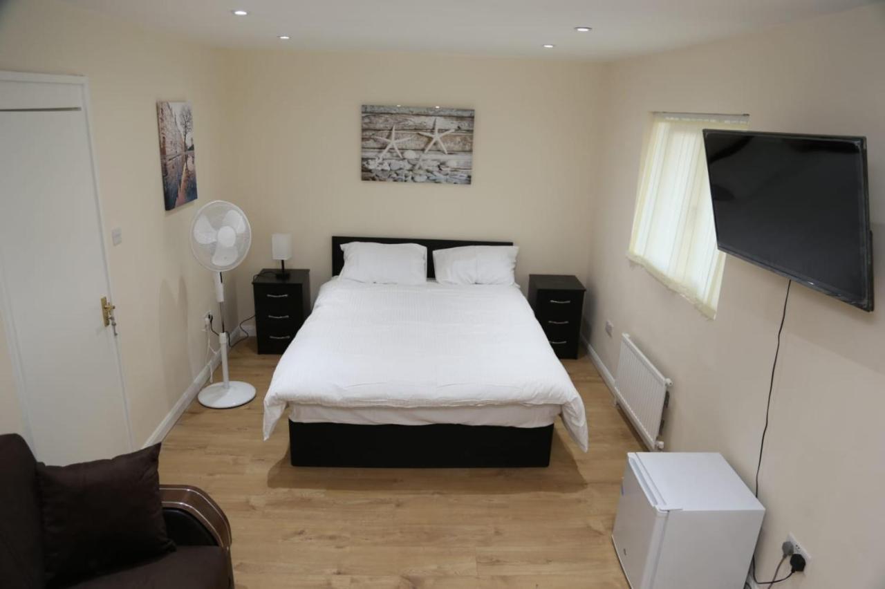 Budget 4-bedrooms In Thamesmead Hébergement de vacances Londres